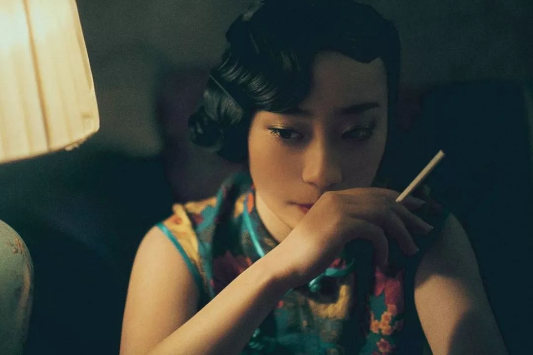 为什么要抵制针对女性的烟草宣传？