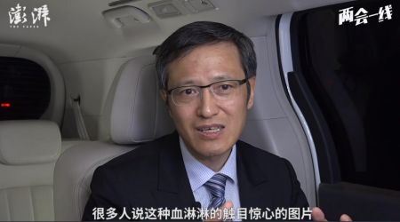 烟盒印恐怖图片就能控烟？到香港买一包就知道了
