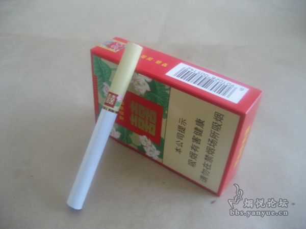 双喜（莲香）品鉴：口感清雅干净无杂气 味道与价位匹配
