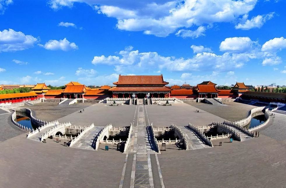 故宫吸烟罚两百，竟令人啼笑皆非