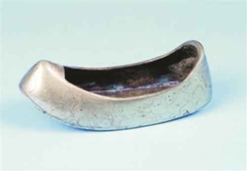 韩国铜质翘头鞋形烟灰缸