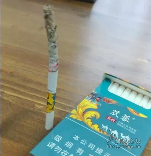 爆珠细支烟“苁蓉·和悦”评吸贴：烟气细腻 喉感舒适 自然燃烧8分钟，烟灰竟不掉！