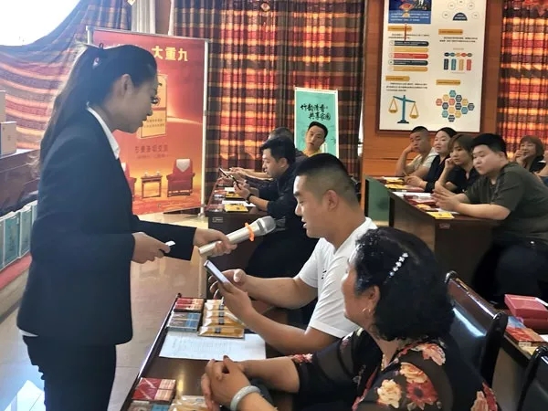 不照着ppt念稿 场场气氛活跃 这样的宣讲不一样——云产卷烟品牌宣讲会