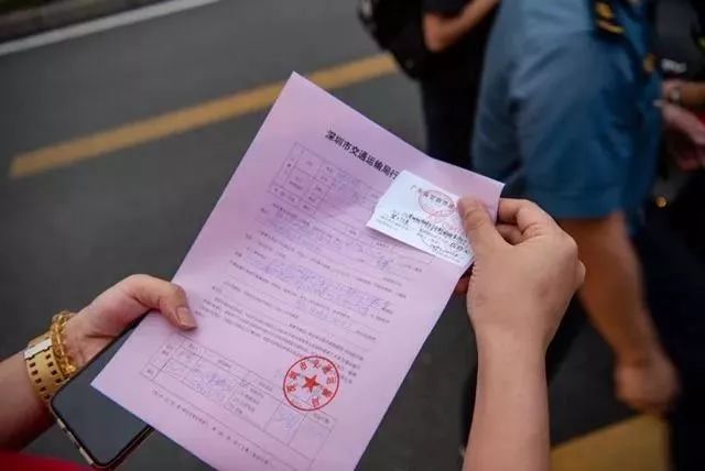 监管政策快来了——电子烟被标贴“烟”身份