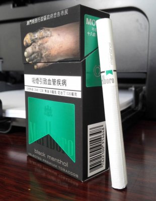 澳门硬包黑绿万宝路评测：与日版台版口感一致 薄荷气味有恶心感