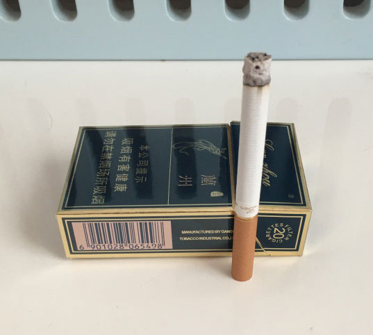 二十元档香烟推荐：兰州（硬珍品）